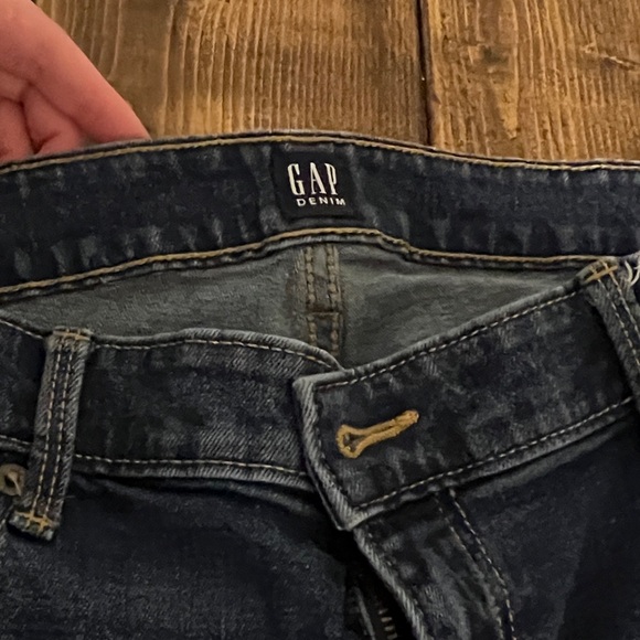 GAP Women's Dark Blue Skinny Jeans - Picture 4 of 5